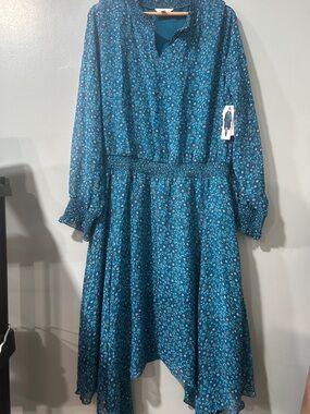 Time and Tru Teal Floral Long Sleeve Midi Dress
